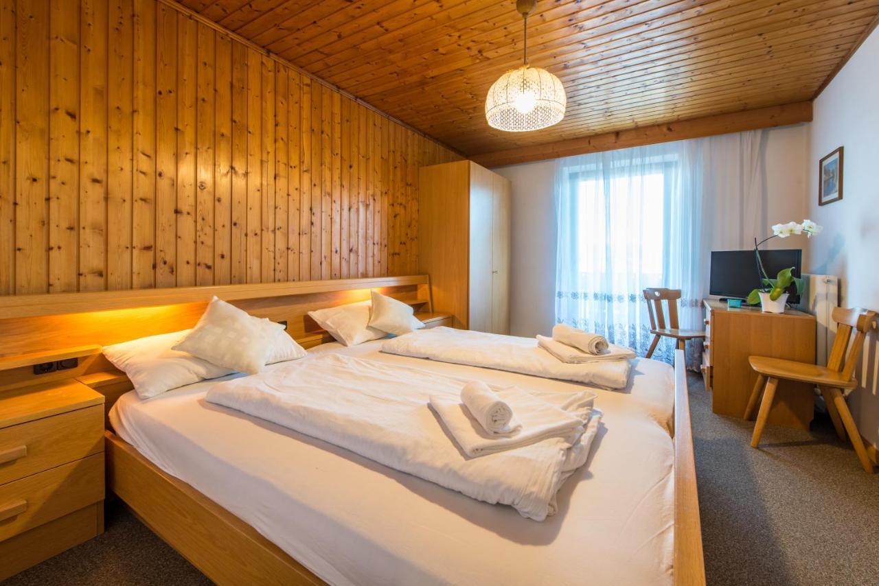 Gasthof Hoerschwang Сан-Лоренцо-ді-Себато Екстер'єр фото